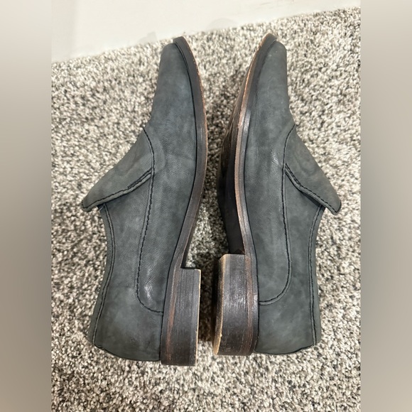 Free People Brady slip on black leather loafer, size 37 or women's 6.5 - Picture 10 of 15